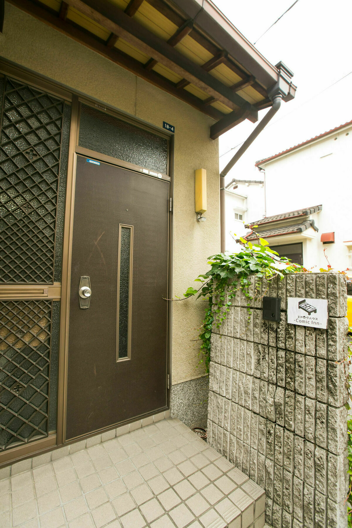 Airlog House -Comic Inn- Habikino Экстерьер фото